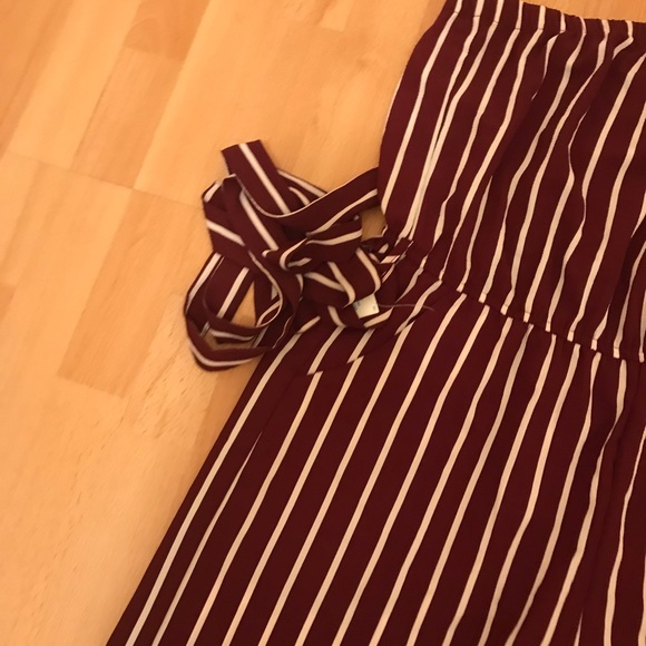 AMBIANCE - Picture 4 of 8